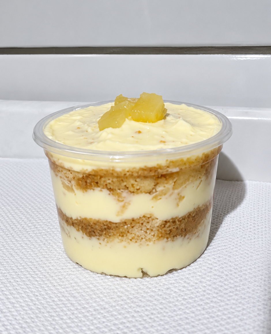 Bolo no Pote - Creme Belga e Abacaxi